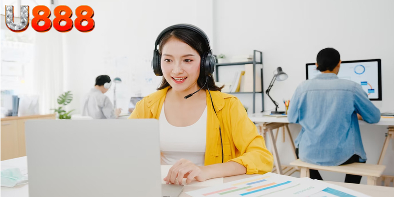 Tổng đài viên có chuyên môn để bạn yên tâm trải nghiệm